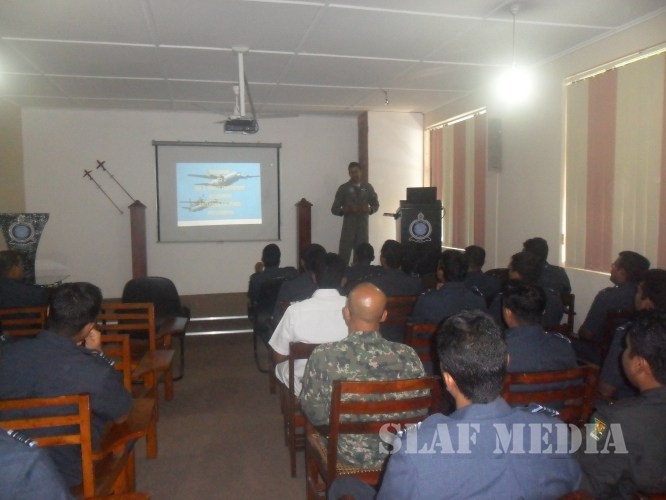 THE COURSE VISIT OF NO 53 JUNIOR COMMAND AND STAFF COURSE