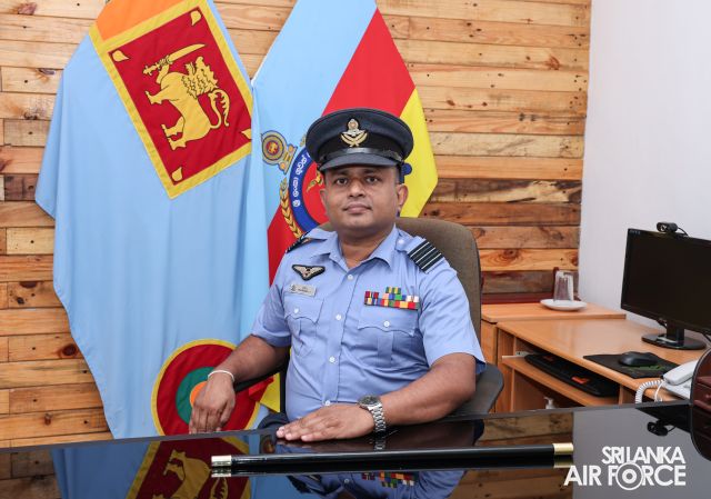CHANGE OF COMMAND AT THE NO 01 AIR DEFENCE RADAR SQUADRON