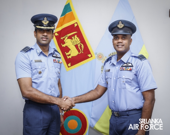 CHANGE OF COMMAND AT NO 2 HEAVY TRANSPORT SQUADRON SLAF BASE KATUNAYAKE