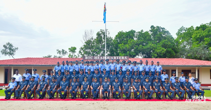 COMMANDER’S INSPECION AT SLAF REGIMENTAL TRAINING CENTRE AMPARA