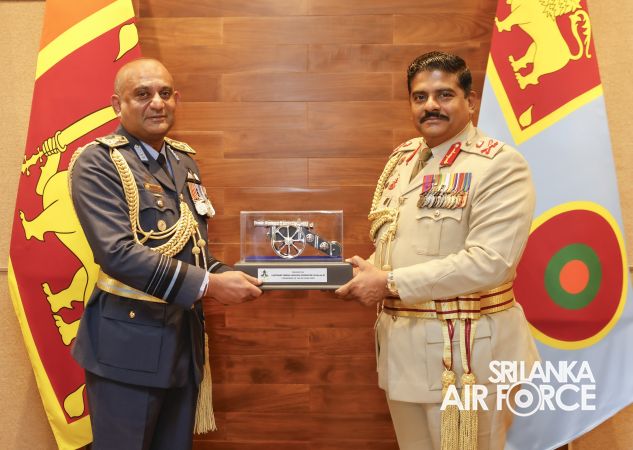 ARMY COMMANDER PAYS OFFICIAL VISIT TO AIR FORCE HEADQUARTERS