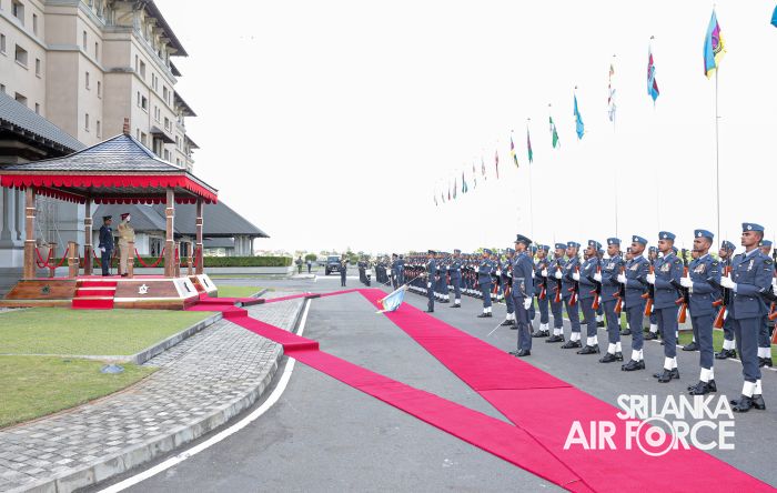 ARMY COMMANDER PAYS OFFICIAL VISIT TO AIR FORCE HEADQUARTERS