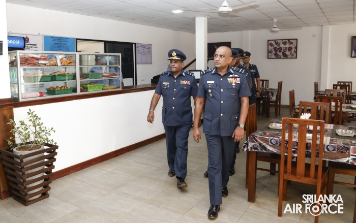 COMMANDER’S INSPECTION OF SLAF STATION PALAVI