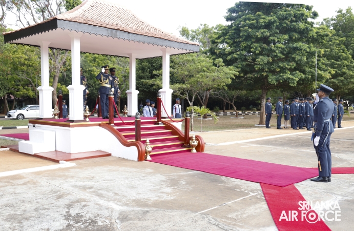 COMMANDER’S INSPECTION OF SLAF STATION PALAVI