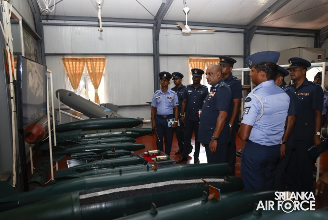 COMMANDER’S INSPECTION OF SLAF STATION PALAVI