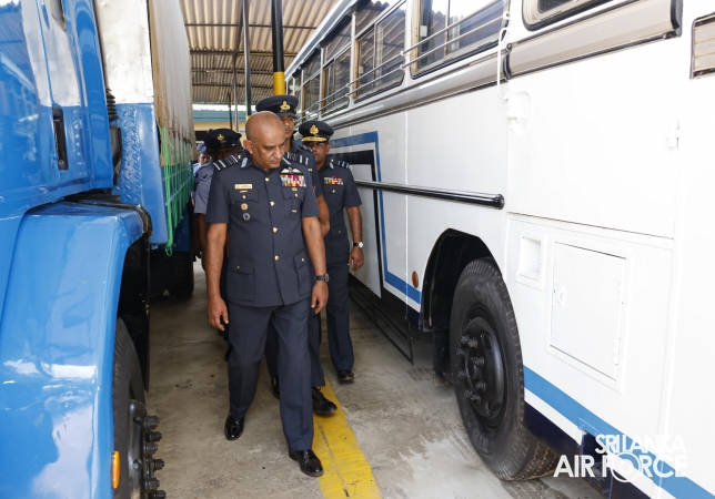 COMMANDER’S INSPECTION OF SLAF STATION PALAVI