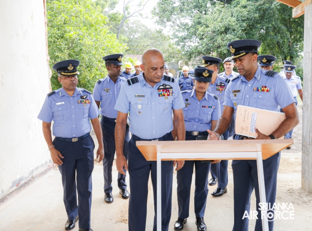 AIR FORCE COMMANDER REVIEWS PROGRESS OF DEVELOPMENT PROJECTS AT SLAF BASE KATUNAYAKE