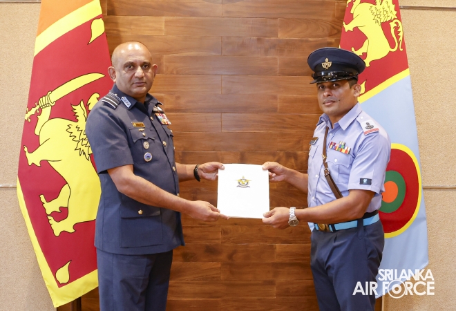 NEW COMMAND MASTER WARRANT OFFICER TAKES OVER DUTIES
