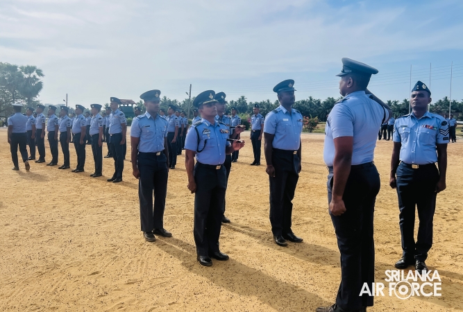 CHANGE OF COMMAND AT SLAF STATION BATTICALOA