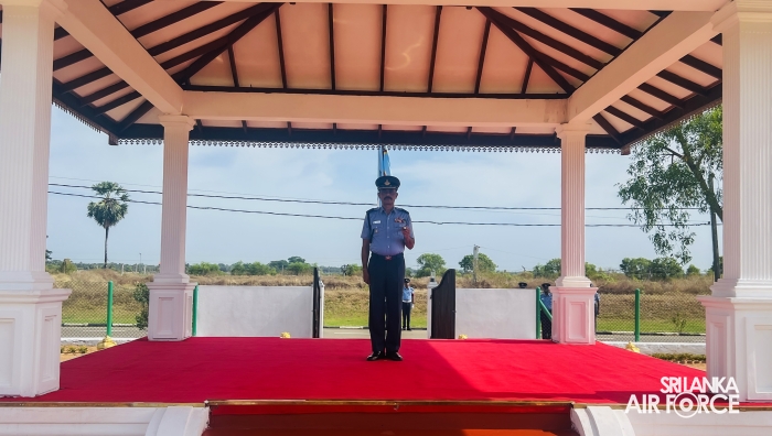 CHANGE OF COMMAND AT SLAF STATION BATTICALOA