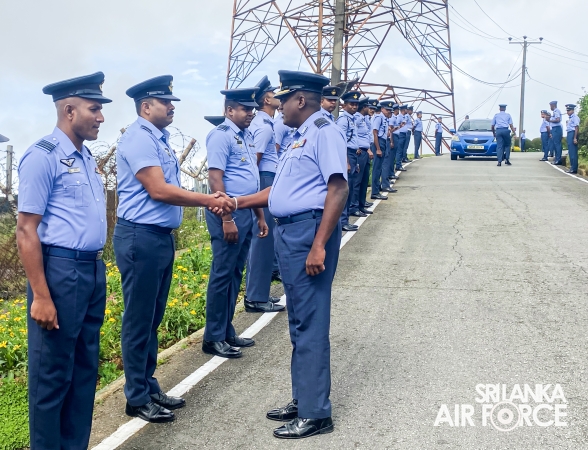 CHANGE OF COMMAND AT SLAF STATION PIDURUTALAGALA