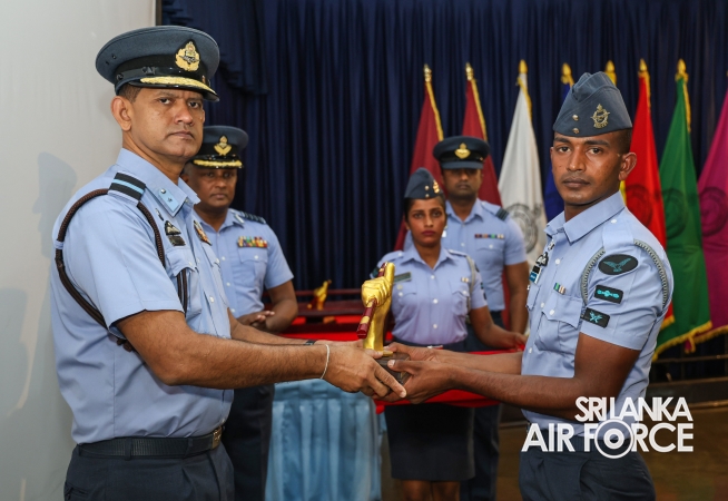 PACE STICK, LANYARD AND CANE AWARDING CEREMONY OF DRILL INSTRUCTORS AND GUNNER INSTRUCTORS AT SLAF CTS DIYATALAWA