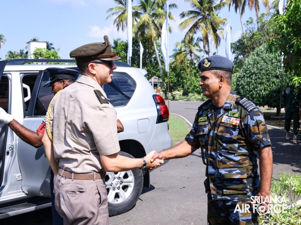 US DELEGATION OBSERVES FIRE AND RESCUE TRAINING AT SLAF KATUNAYAKE