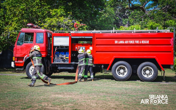 US DELEGATION OBSERVES FIRE AND RESCUE TRAINING AT SLAF KATUNAYAKE