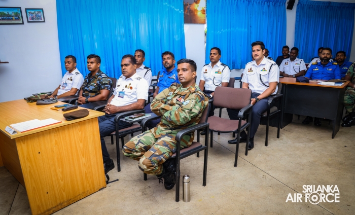 US DELEGATION OBSERVES FIRE AND RESCUE TRAINING AT SLAF KATUNAYAKE