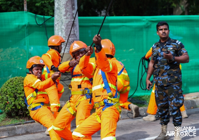 SLAF FIRE SERVICE CONDUCTED EMERGENCY EVACUATION DRILL AT LANKA HOSPITALS CORPORATION PLC NARAHENPITA
