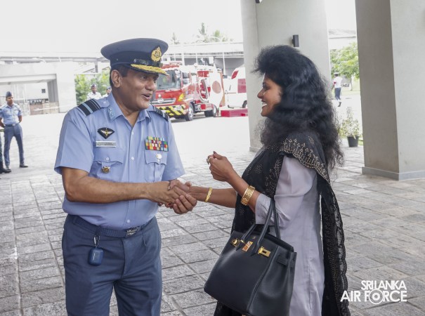 JAPAN-LANKA FRIENDSHIP ASSOCIATION DONATES EMERGENCY VEHICLES AND SCHOLARSHIPS TO SLAF