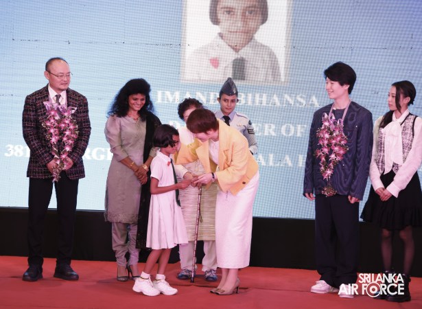 JAPAN-LANKA FRIENDSHIP ASSOCIATION DONATES EMERGENCY VEHICLES AND SCHOLARSHIPS TO SLAF