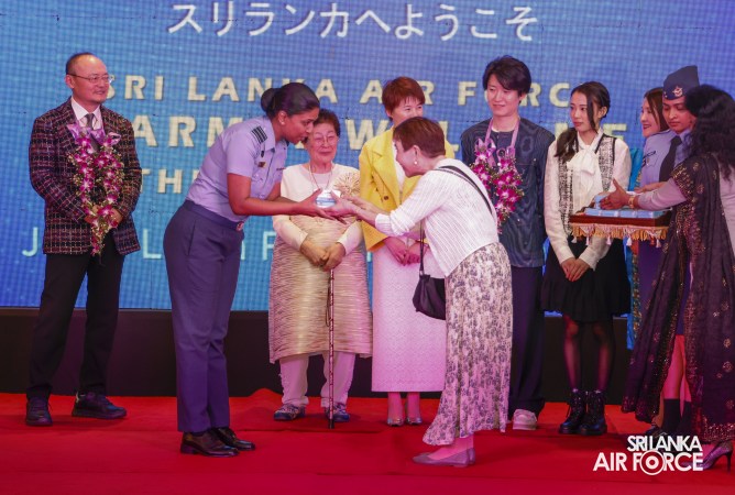 JAPAN-LANKA FRIENDSHIP ASSOCIATION DONATES EMERGENCY VEHICLES AND SCHOLARSHIPS TO SLAF
