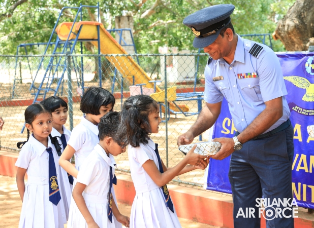 SLAF BASE VAVUNIYA CONDUCTS COMMUNITY SERVICE INITIATIVE AT SRI GUNANANDA VIDYALAYA