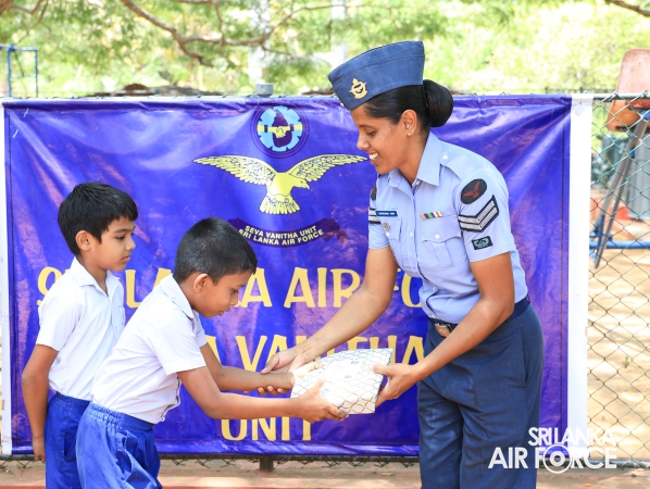 SLAF BASE VAVUNIYA CONDUCTS COMMUNITY SERVICE INITIATIVE AT SRI GUNANANDA VIDYALAYA