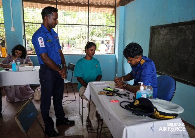 SLAF, SLCOMM
AND SLAF SEVA VANITHA UNIT CONDUCT MEDICAL OUTREACH PROGRAMME IN
ANURADHAPURA