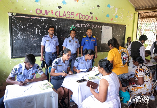 SLAF, SLCOMM
AND SLAF SEVA VANITHA UNIT CONDUCT MEDICAL OUTREACH PROGRAMME IN
ANURADHAPURA