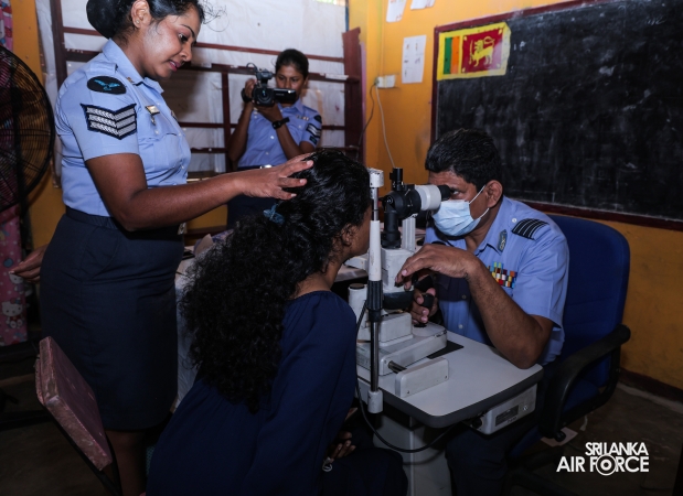 SLAF, SLCOMM
AND SLAF SEVA VANITHA UNIT CONDUCT MEDICAL OUTREACH PROGRAMME IN
ANURADHAPURA