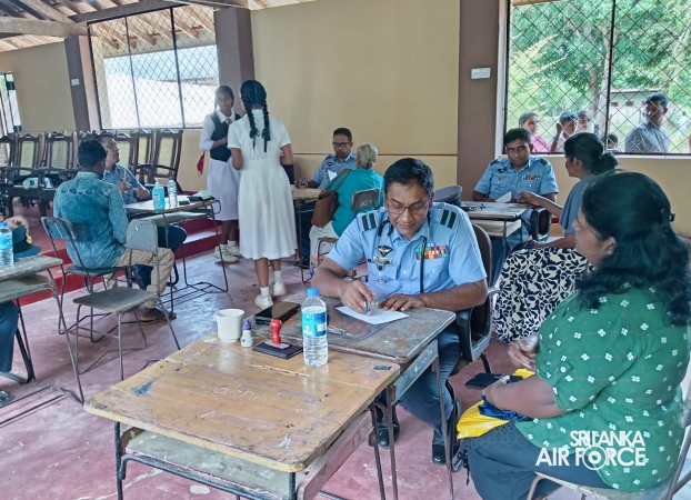 SLAF, SLCOMM
AND SLAF SEVA VANITHA UNIT CONDUCT MEDICAL OUTREACH PROGRAMME IN
ANURADHAPURA