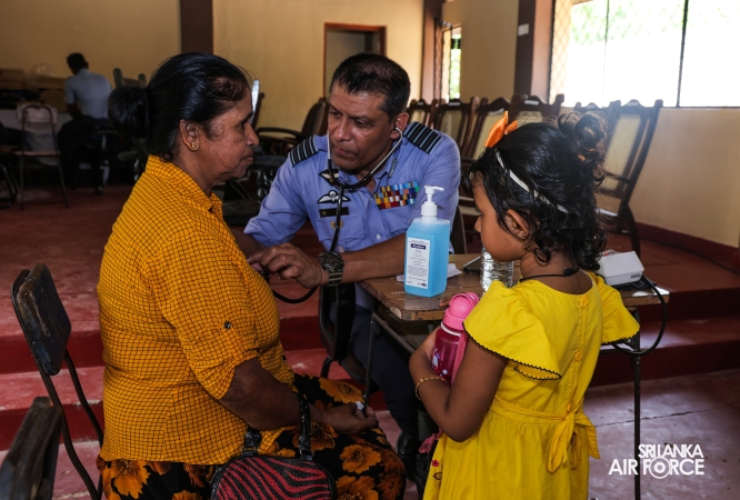 SLAF, SLCOMM
AND SLAF SEVA VANITHA UNIT CONDUCT MEDICAL OUTREACH PROGRAMME IN
ANURADHAPURA