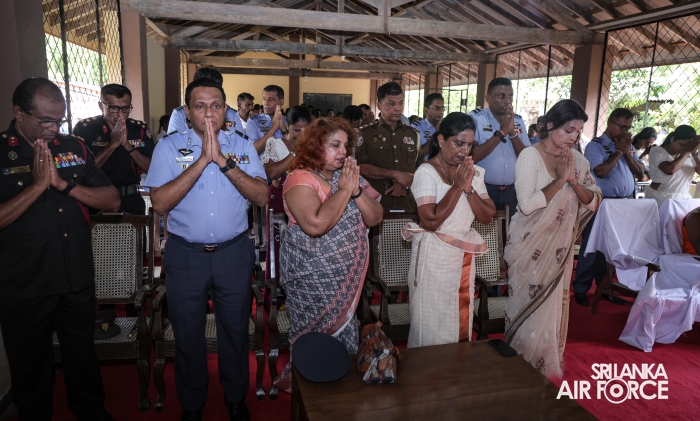 SLAF, SLCOMM
AND SLAF SEVA VANITHA UNIT CONDUCT MEDICAL OUTREACH PROGRAMME IN
ANURADHAPURA