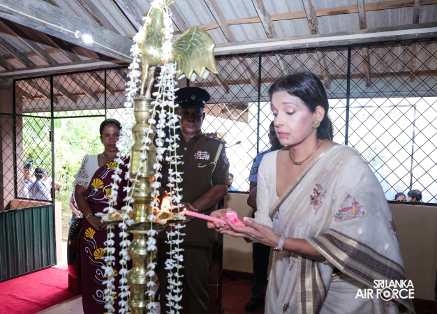 SLAF, SLCOMM
AND SLAF SEVA VANITHA UNIT CONDUCT MEDICAL OUTREACH PROGRAMME IN
ANURADHAPURA