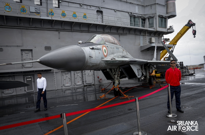 COMMANDER OF THE AIR FORCE VISITS INDIAN AIRCRAFT CARRIER INS VIKRANT