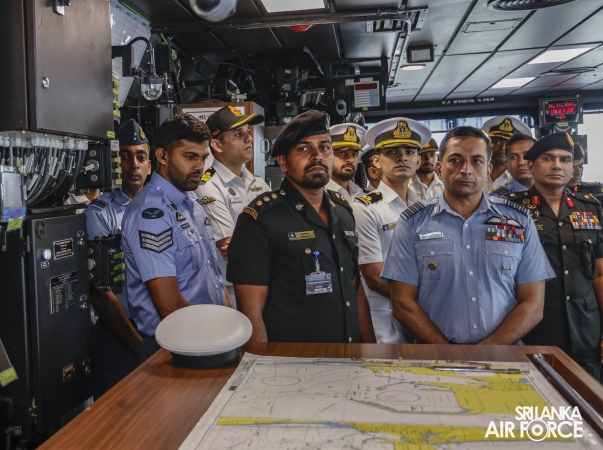 COMMANDER OF THE AIR FORCE VISITS INDIAN AIRCRAFT CARRIER INS VIKRANT