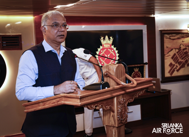 COMMANDER OF THE AIR FORCE VISITS INDIAN AIRCRAFT CARRIER INS VIKRANT