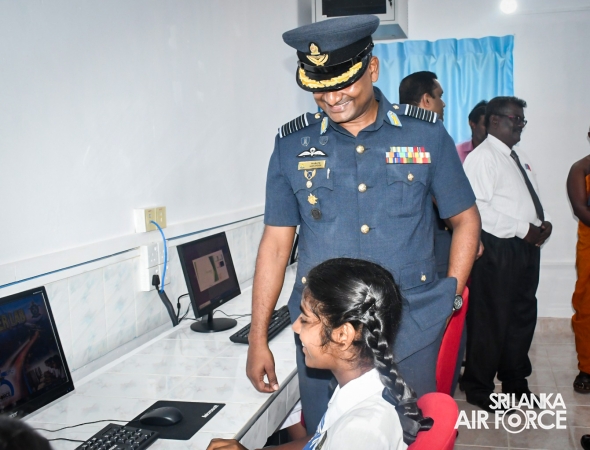 SLAF ESTABLISHES FULLY EQUIPPED IT LABORATORY AT AM/MANGALARAMA MAHA VIDYALAYA, MANAGALAGAMA