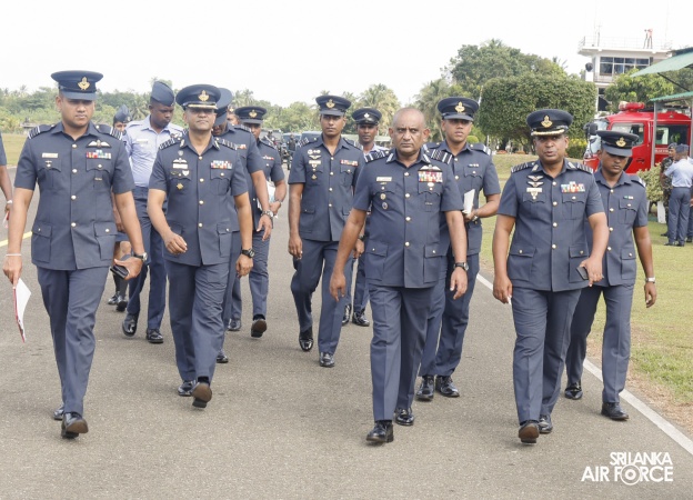 COMMANDER'S INSPECTION OF SLAF STATION KATUKURUNDA
