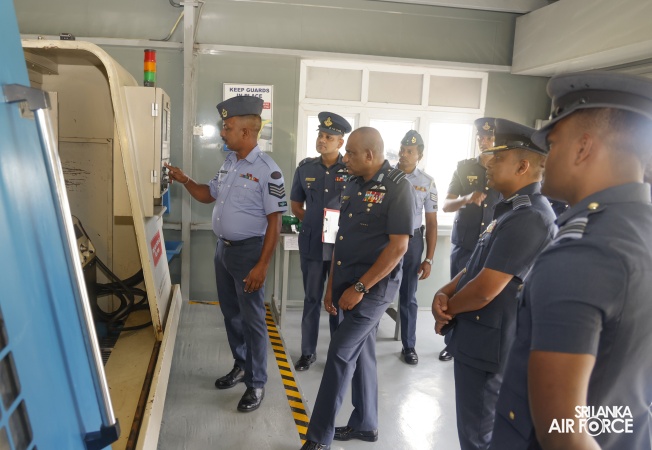 COMMANDER'S INSPECTION OF SLAF STATION KATUKURUNDA