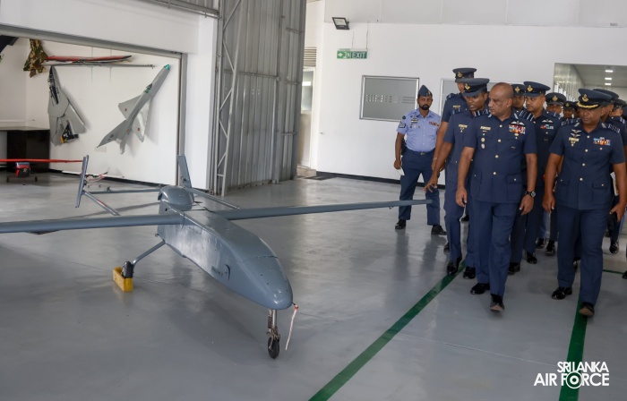 COMMANDER'S INSPECTION OF SLAF STATION KATUKURUNDA