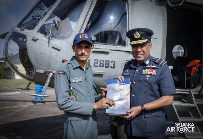 INDIAN AIR FORCE MI‑17 CREW DEPARTS AFTER RELIEF ASSISTANCE IN SRI LANKA