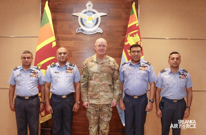 ADJUTANT GENERAL OF THE STATE OF MONTANA NATIONAL GUARD CALLS ON THE COMMANDER OF THE AIR FORCE