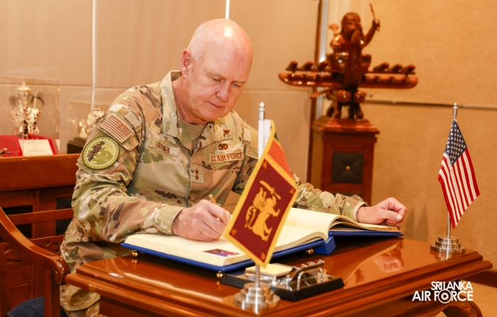 ADJUTANT GENERAL OF THE STATE OF MONTANA NATIONAL GUARD CALLS ON THE COMMANDER OF THE AIR FORCE