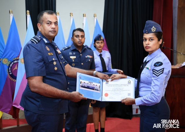 CERTIFICATE AWARDING CEREMONY OF NO. 28 ENGLISH MEDIUM AND NO. 99 SINHALA MEDIUM NON-COMMISSIONED OFFICERS' MANAGEMENT COURSES