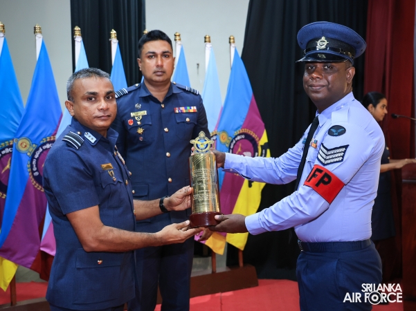 CERTIFICATE AWARDING CEREMONY OF NO. 28 ENGLISH MEDIUM AND NO. 99 SINHALA MEDIUM NON-COMMISSIONED OFFICERS' MANAGEMENT COURSES