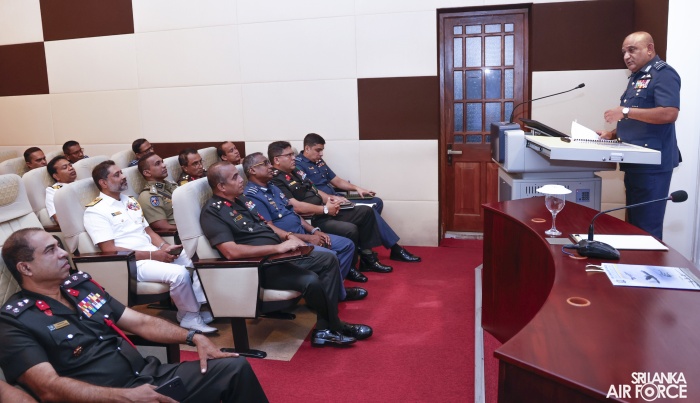 COMMANDER OF THE AIR FORCE DELIVERS GUEST LECTURE AT NATIONAL DEFENCE COLLEGE