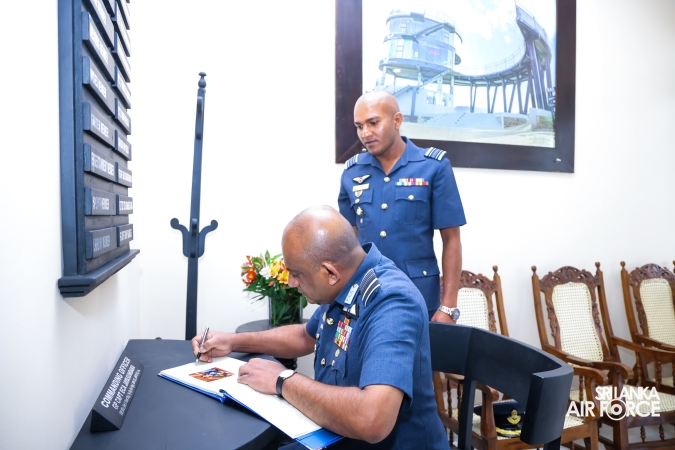 AIR VICE MARSHAL INDIKA WICKRAMASINGHE ASSUMES DUTIES THE VICE CHANCELLOR OF GENERAL SIR JOHN KOTELAWALA DEFENCE UNIVERSITY