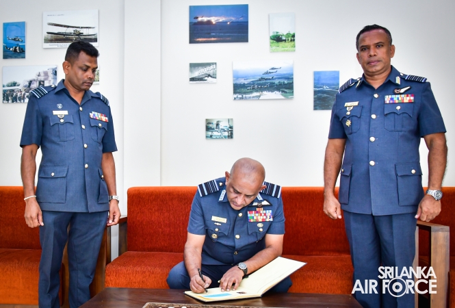 COMMANDER’S INSPECTION AT SLAF STATION PALALY