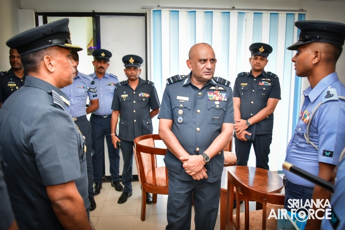 COMMANDER’S INSPECTION AT SLAF STATION PALALY