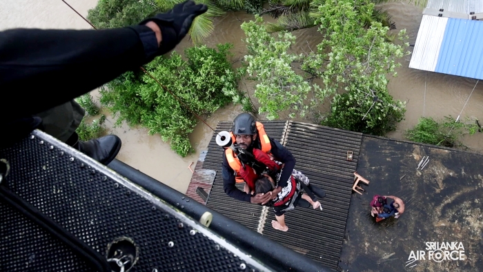 SLAF BELL 212 RESCUES THREE PERSONS STRANDED BY FLOODS IN MAHAWA (ELLA)