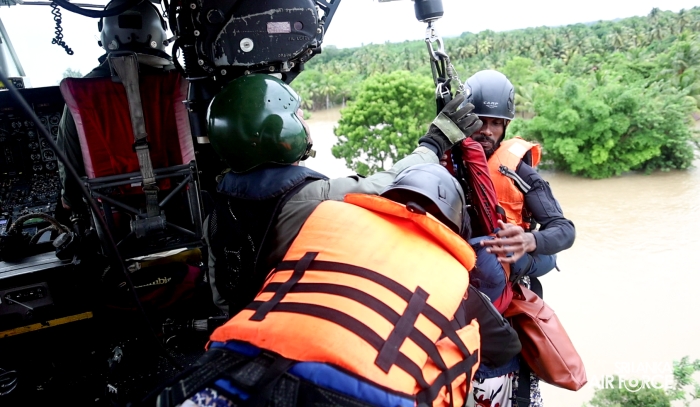 SLAF BELL 212 RESCUES THREE PERSONS STRANDED BY FLOODS IN MAHAWA (ELLA)
